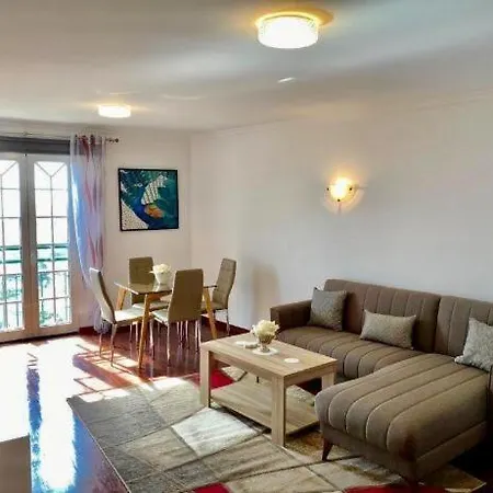 Achada 1 Bedroom In * 푼샬