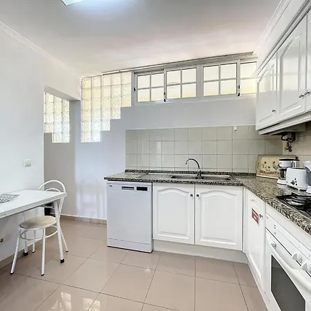 Achada 1 Bedroom In 아파트 *